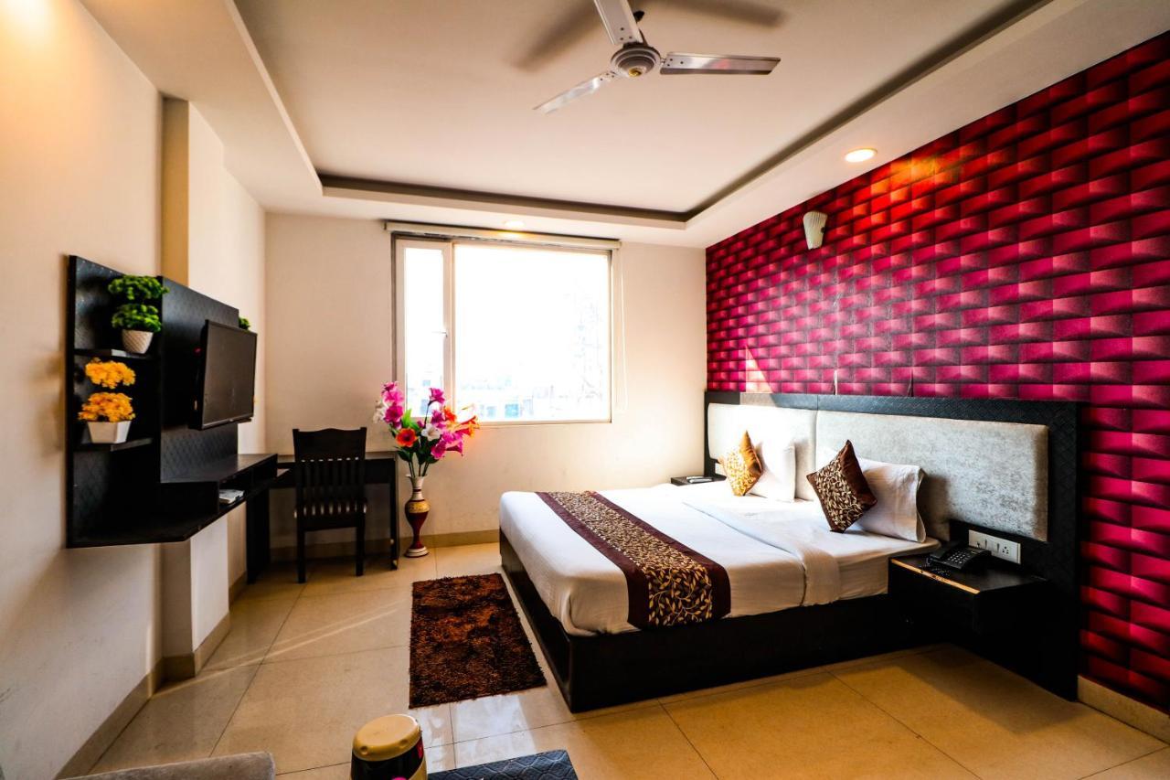 Hotel Olive Zone Near Delhi Airport Új-Delhi Kültér fotó