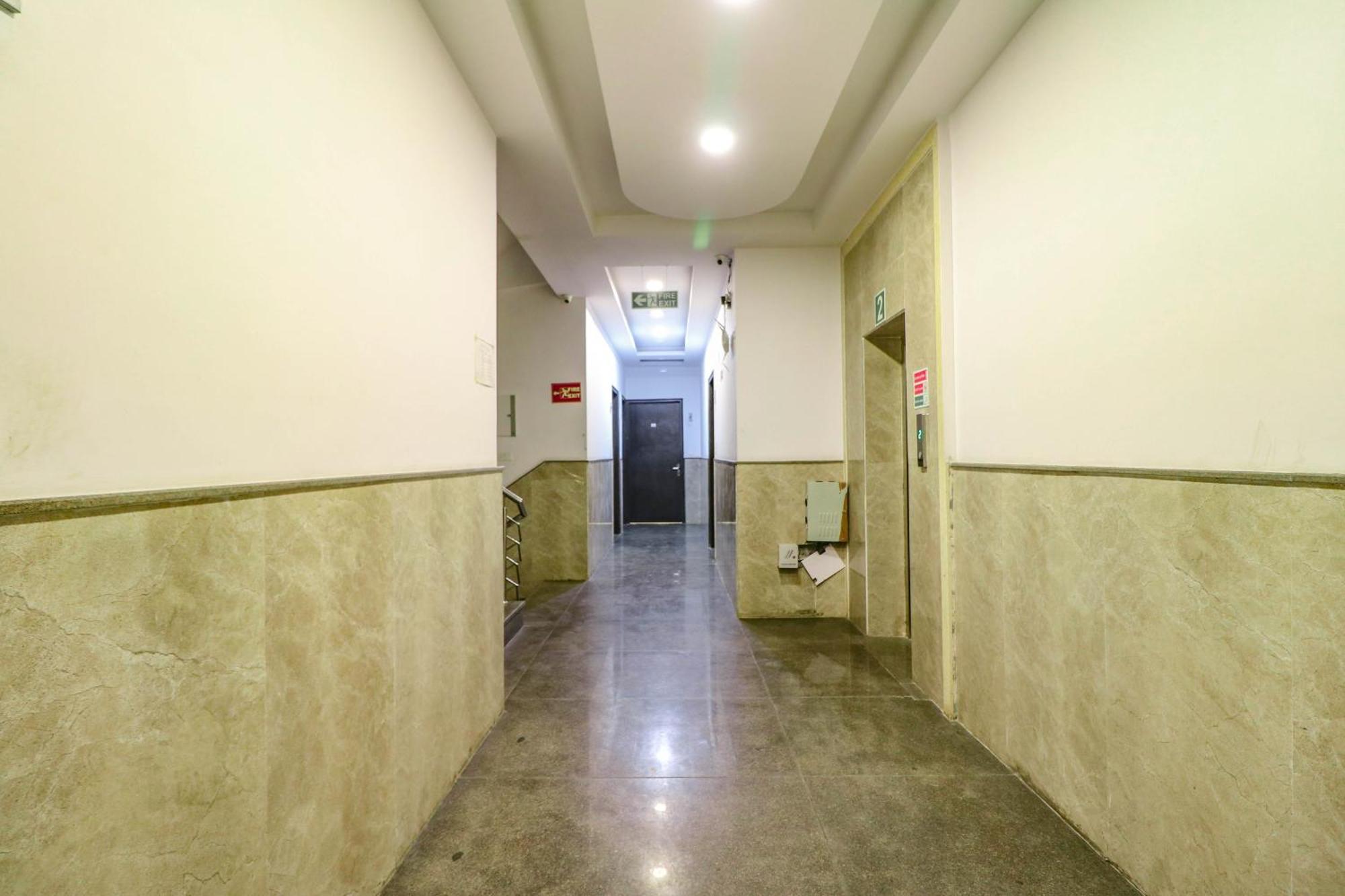 Hotel Olive Zone Near Delhi Airport Új-Delhi Kültér fotó