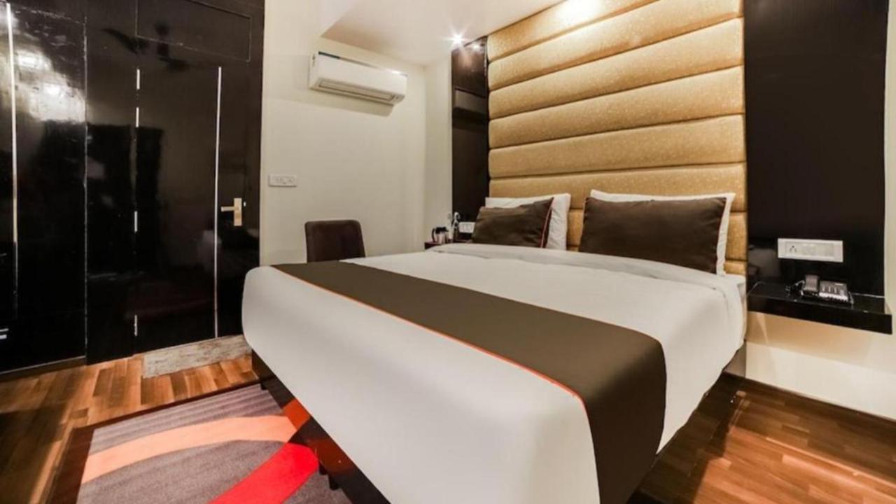 Hotel Olive Zone Near Delhi Airport Új-Delhi Kültér fotó