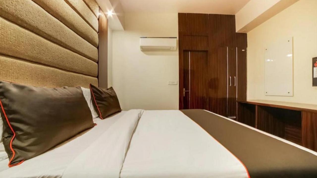 Hotel Olive Zone Near Delhi Airport Új-Delhi Kültér fotó