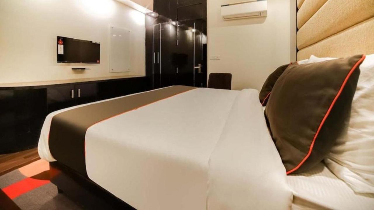 Hotel Olive Zone Near Delhi Airport Új-Delhi Kültér fotó